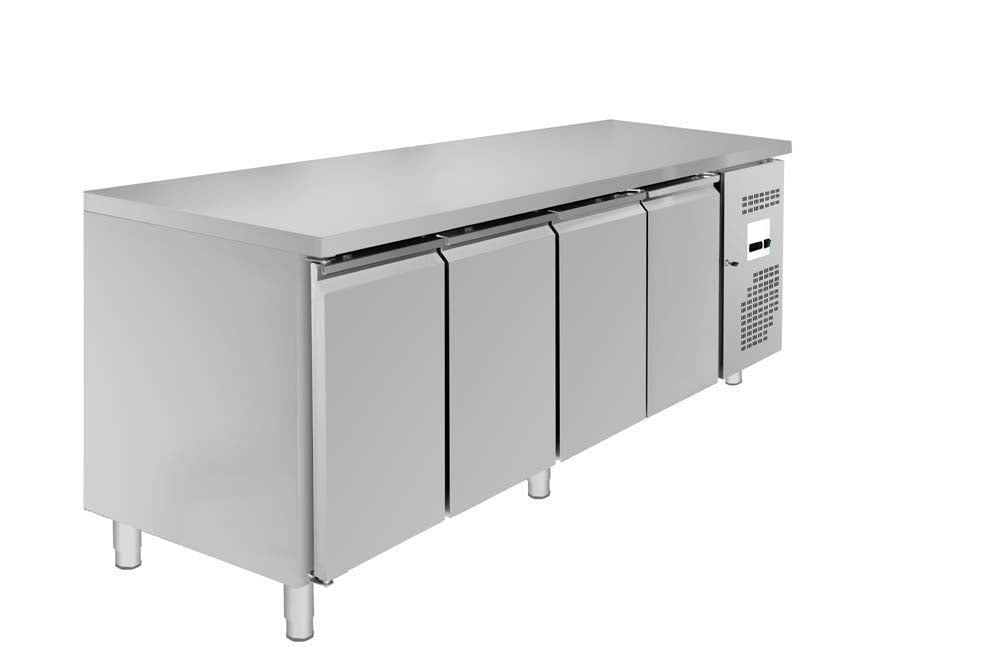 GASTRO&CO. ECOLINE 700 Kühltisch 4-türig - 553 l